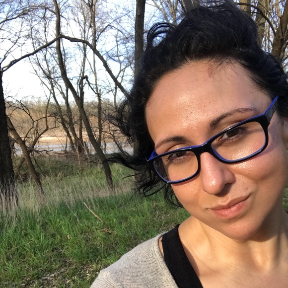 Meet your Posher, Nikki - Picture 1 of 1